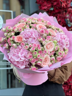  Yalıkavak Çiçekçiler - Ortanca Buketi