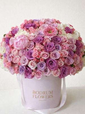  Yalikavak Flowers - Seasonal Garden Bouquet