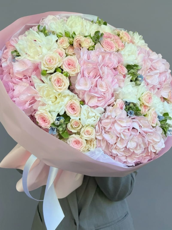  Yalikavak Florists - Fairytale Beauty Bouquet