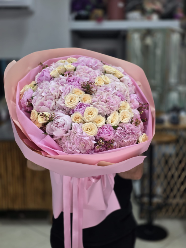  Yalikavak Flowers - Elegant Touch